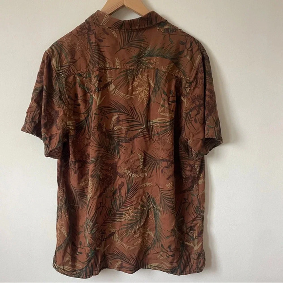 Lucky Brand Men’s M Brown Button-Down Hawaiian Shirt - Picture 5 of 9